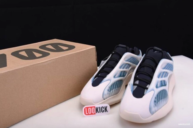 YEEZY ADIDAS 700 V3 GY0260 0922